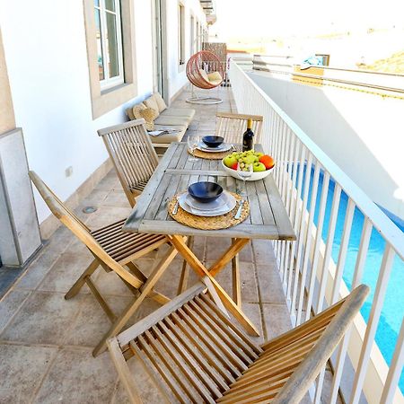 Lovely Faro Apartment Екстер'єр фото